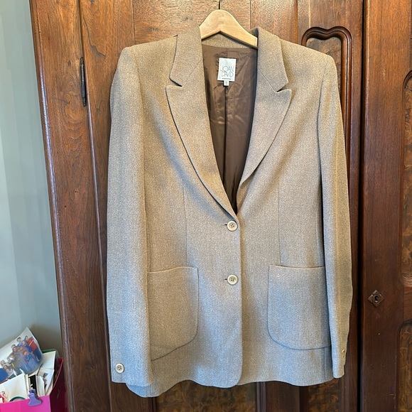 Joan & David light brown jacket. - Picture 1 of 5
